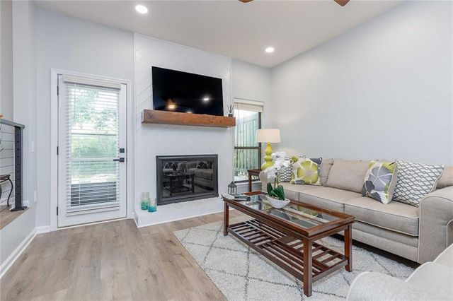 1932 Variations NE Drive, Atlanta, GA 30329