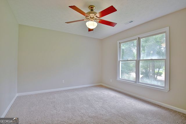 85 Holly Springs Road, Sharpsburg, GA 30277