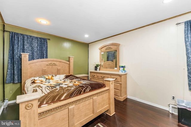 403 REGINA ST, Philadelphia, PA 19116