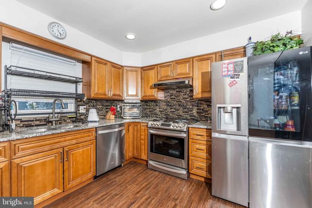 403 REGINA ST, Philadelphia, PA 19116