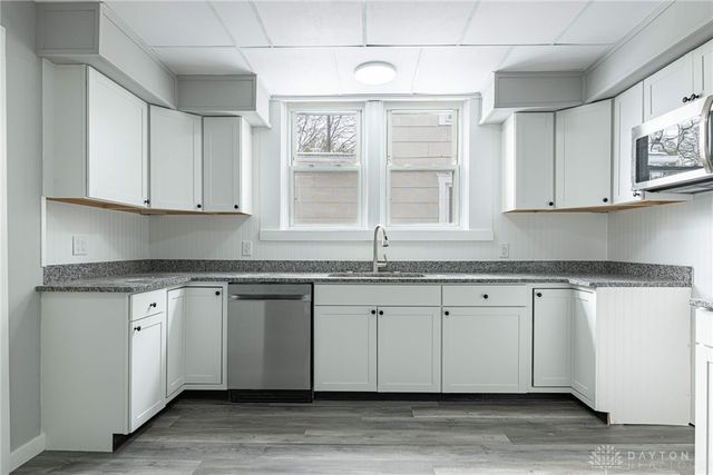 306 N Western Avenue, Springfield, OH 45504