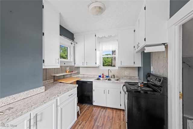 4561 Rohrdale Avenue NW, Canal Fulton, OH 44614