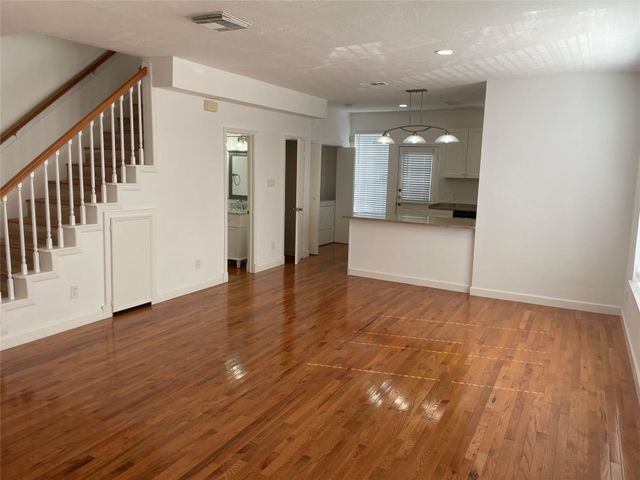 5621 Val Verde Street, Houston, TX 77057