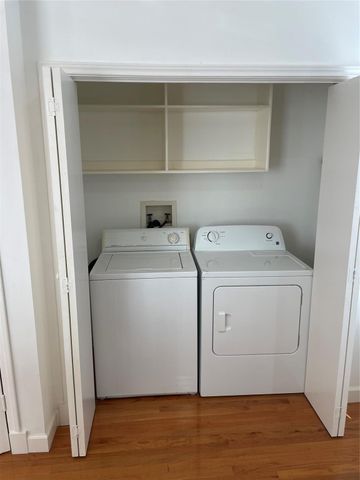 5621 Val Verde Street, Houston, TX 77057