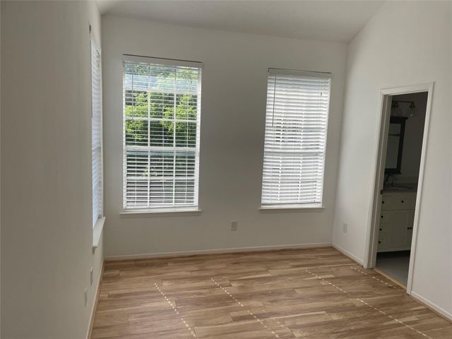 5621 Val Verde Street, Houston, TX 77057