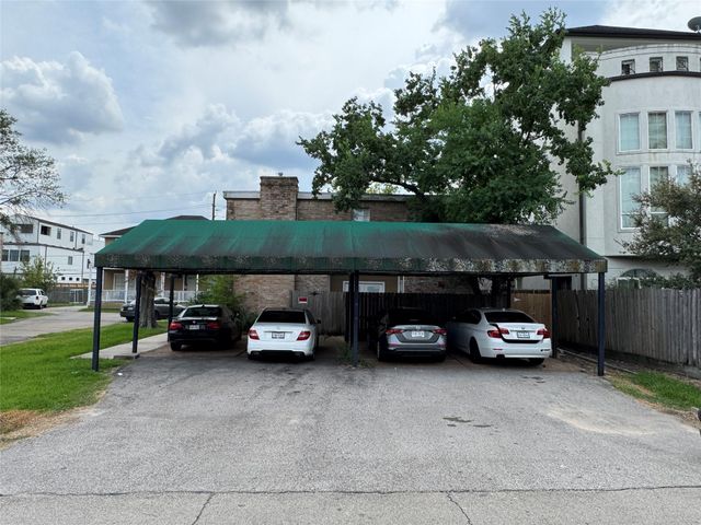 5621 Val Verde Street, Houston, TX 77057