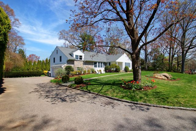 17 Aspen Road, Scarsdale, NY 10583