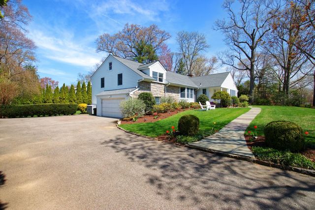17 Aspen Road, Scarsdale, NY 10583