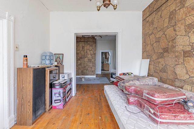 2522 W Haddon Avenue, Chicago, IL 60622