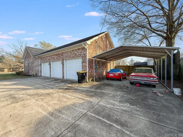 20 CENTER ROAD, Mayflower, AR 72106