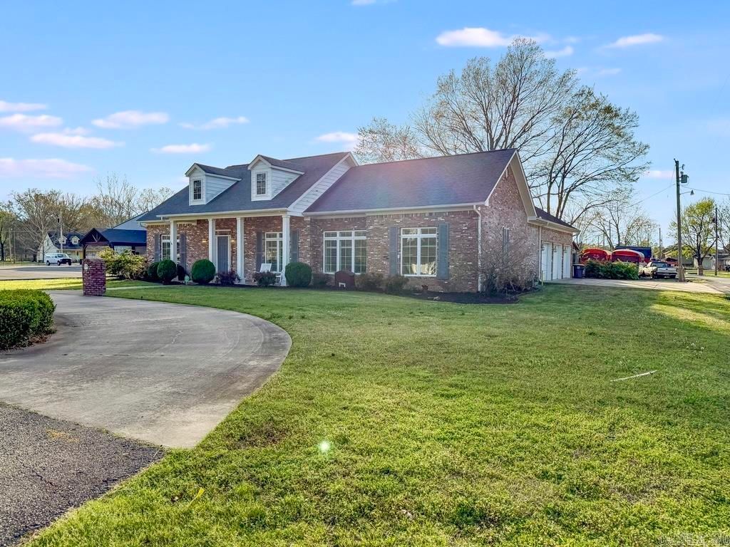 20 CENTER ROAD, Mayflower, AR 72106