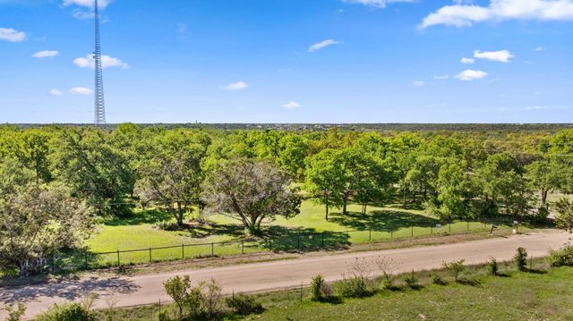 371 County Road 204, Liberty Hill, TX 78642