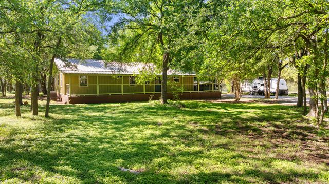 371 County Road 204, Liberty Hill, TX 78642