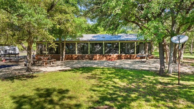 371 County Road 204, Liberty Hill, TX 78642