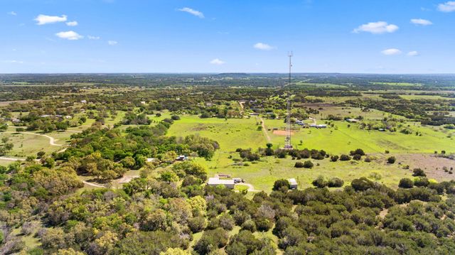 371 County Road 204, Liberty Hill, TX 78642