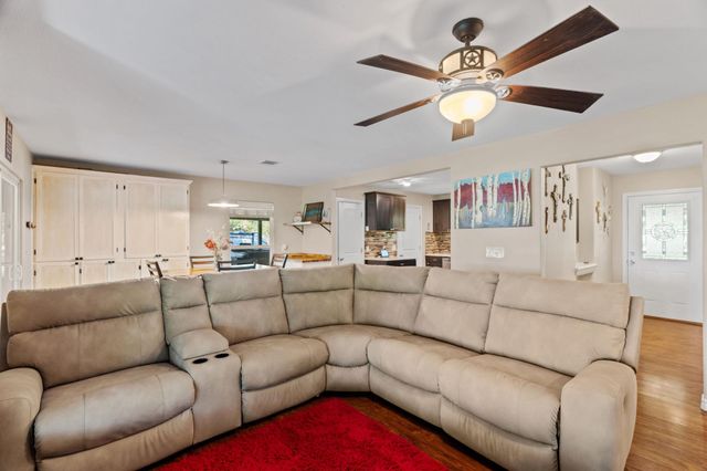 371 County Road 204, Liberty Hill, TX 78642