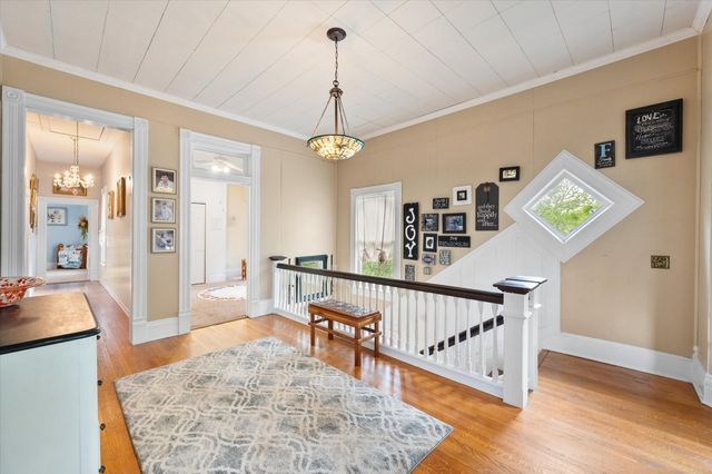 756 W 3rd Avenue, Corsicana, TX 75110