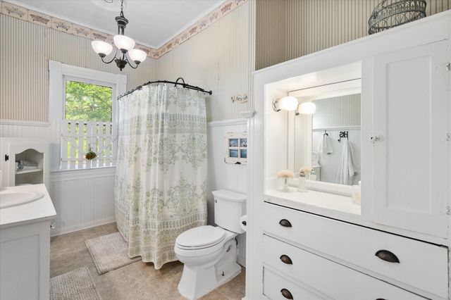 756 W 3rd Avenue, Corsicana, TX 75110