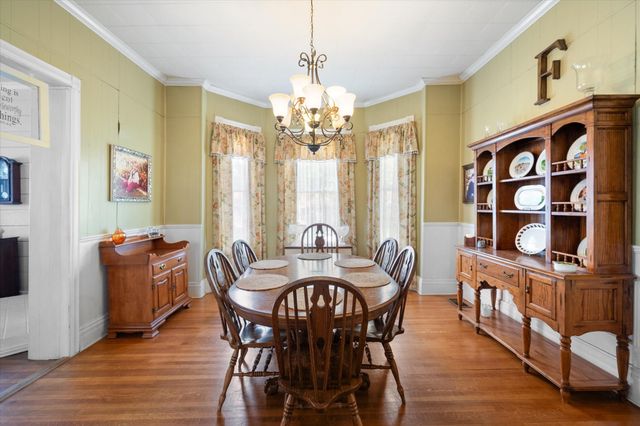 756 W 3rd Avenue, Corsicana, TX 75110