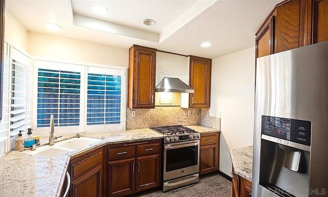 39780 Notting Hill Rd, Murrieta, CA 92563