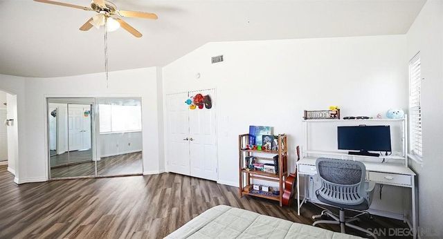 39780 Notting Hill Rd, Murrieta, CA 92563