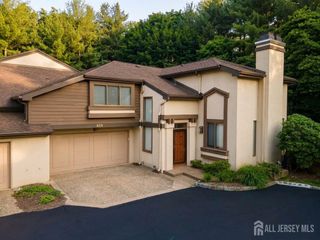 614 Sayre Drive, Plainsboro, NJ 08540