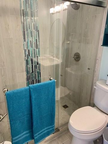 53 Woodland Drive 105, Vero Beach, FL 32962