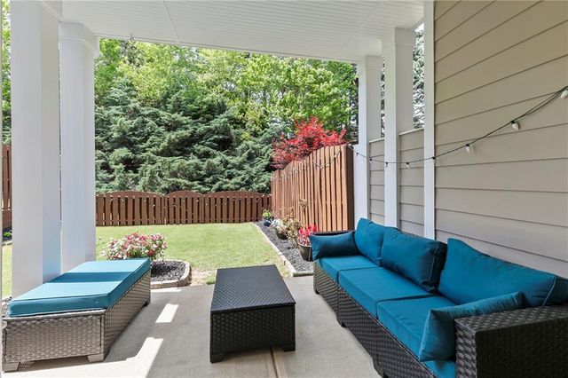 7306 Lowery Oak Drive, Roswell, GA 30075