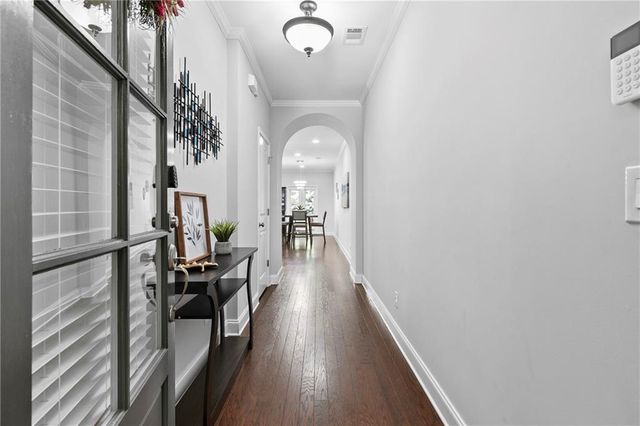 7306 Lowery Oak Drive, Roswell, GA 30075