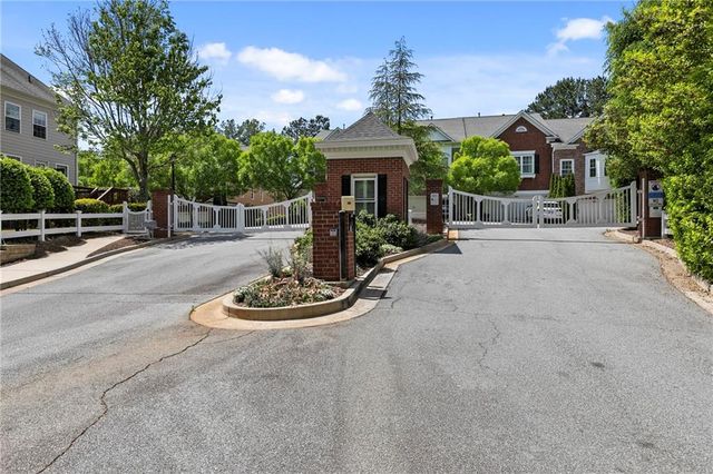 7306 Lowery Oak Drive, Roswell, GA 30075