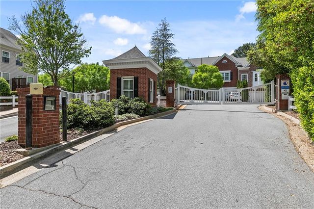 7306 Lowery Oak Drive, Roswell, GA 30075