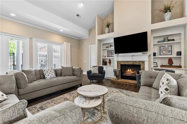 7306 Lowery Oak Drive, Roswell, GA 30075