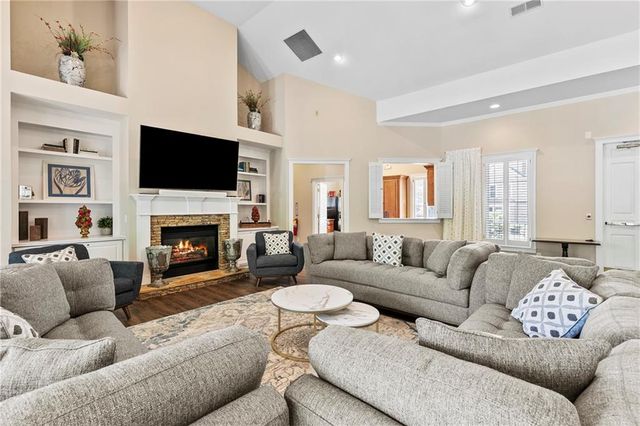 7306 Lowery Oak Drive, Roswell, GA 30075