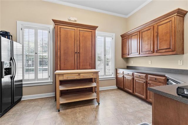 7306 Lowery Oak Drive, Roswell, GA 30075