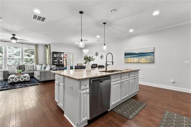 7306 Lowery Oak Drive, Roswell, GA 30075