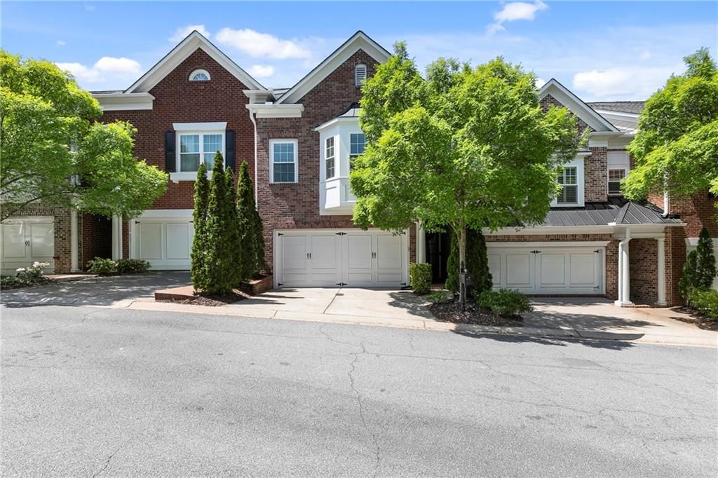 7306 Lowery Oak Drive, Roswell, GA 30075
