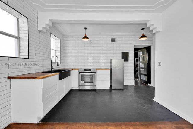 1027 Pennsylvania Ave 201, Miami Beach, FL 33139