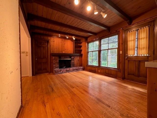 6525 Burnham Street, Merriam, KS 66202