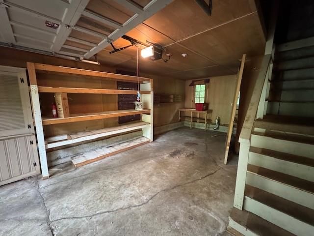 6525 Burnham Street, Merriam, KS 66202