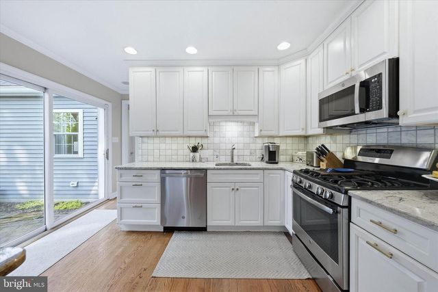 710 GREENWOOD, Wilmington, DE 19807