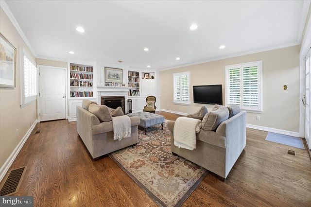 710 GREENWOOD, Wilmington, DE 19807