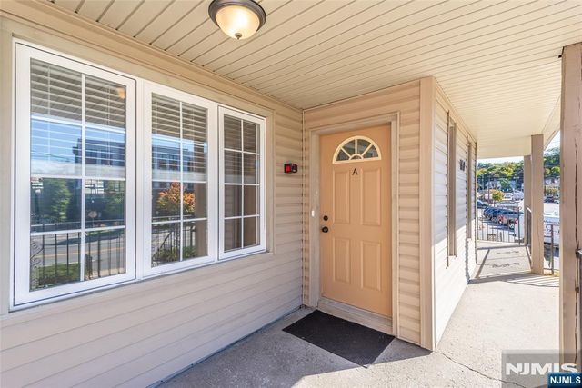 160 Bloomfield Avenue A, Verona, NJ 07044