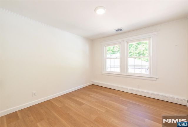 160 Bloomfield Avenue A, Verona, NJ 07044