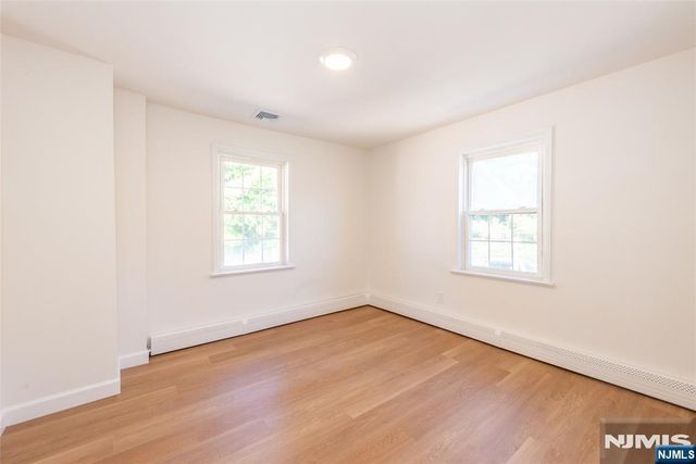 160 Bloomfield Avenue A, Verona, NJ 07044