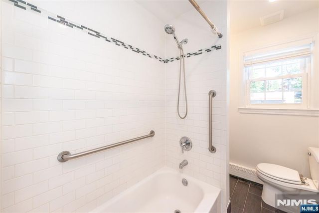 160 Bloomfield Avenue A, Verona, NJ 07044