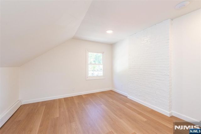 160 Bloomfield Avenue A, Verona, NJ 07044