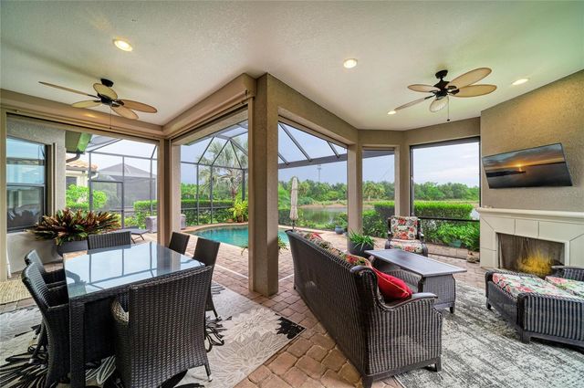 13321 SORRENTO WAY, Bradenton, FL 34211