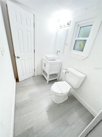 205 S GROVE STREET, Eustis, FL 32726