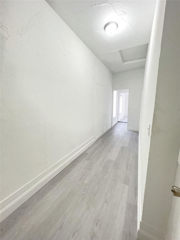 205 S GROVE STREET, Eustis, FL 32726