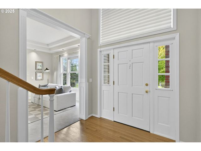 5530 BAY CREEK Dr, Lake Oswego, OR 97035